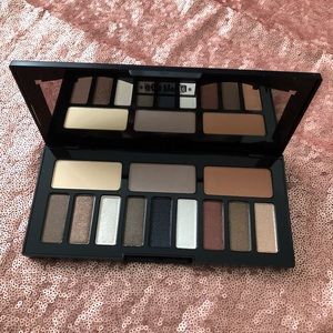 Kat Von D Shade + Light Glimmer Eye Palette